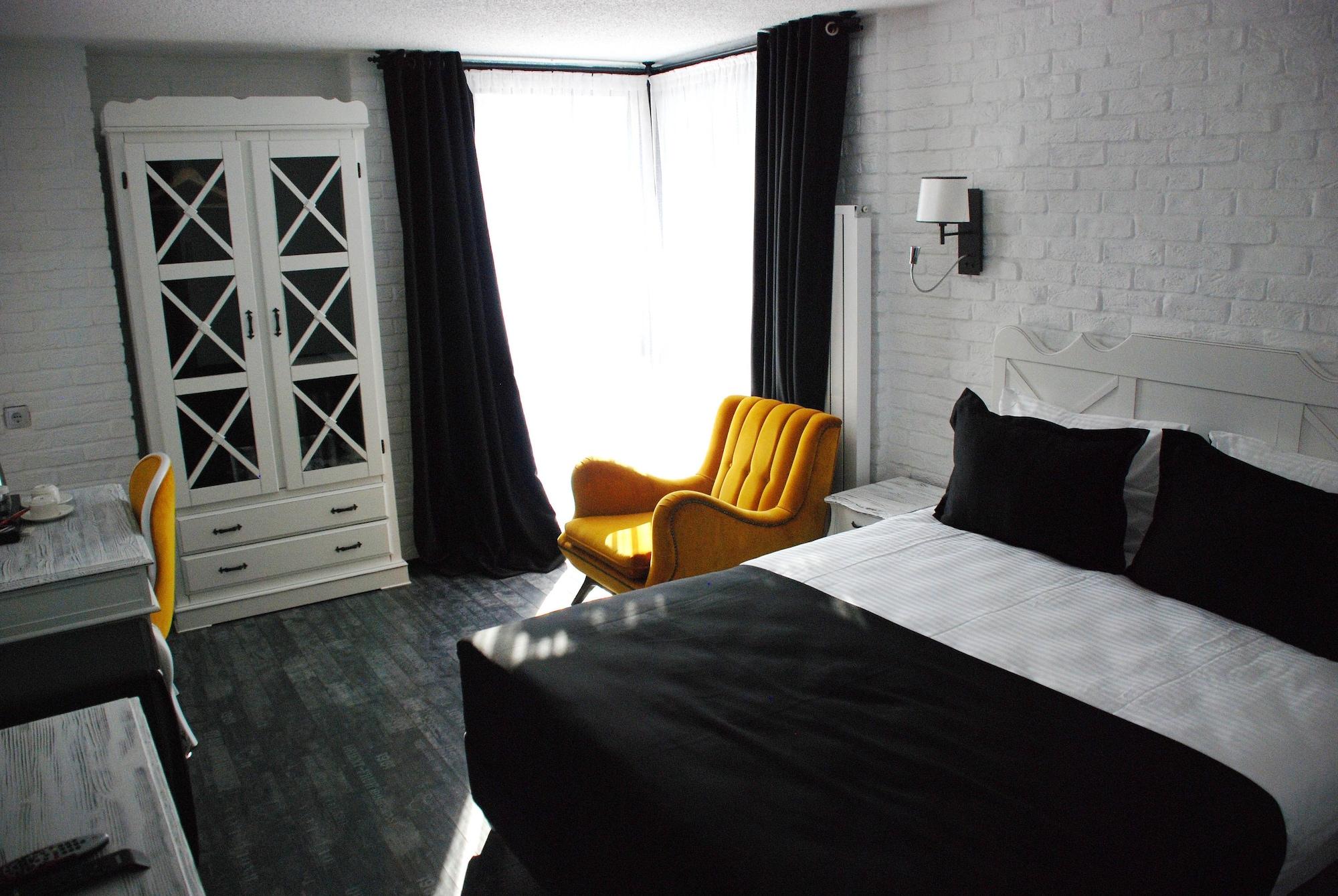 Check & 4* Ankara