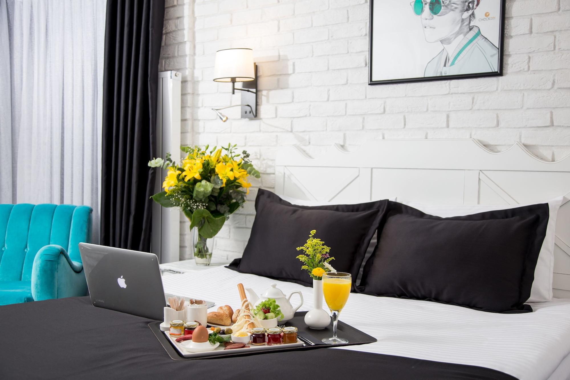 Check & 4* Ankara